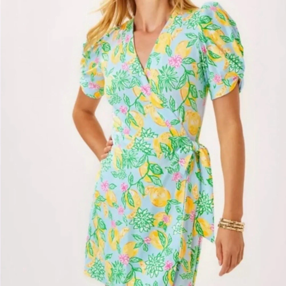 Lilly Pulitzer Sailynn Short Sleeve Romper.  NWOT.  Large. - Picture 2 of 4